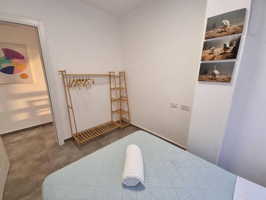Beautiful 2-Bedroom Sea-View Apartment ネタニア エクステリア 写真